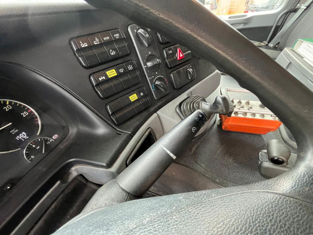 Sugbil MERCEDES-BENZ Actros 2546 L 6x2 Saug + Spülwagen super Zustand ADR: bild 14 Sugbil MERCEDES-BENZ Actros 2546 L 6x2 Saug + Spülwagen super Zustand ADR: bild 14