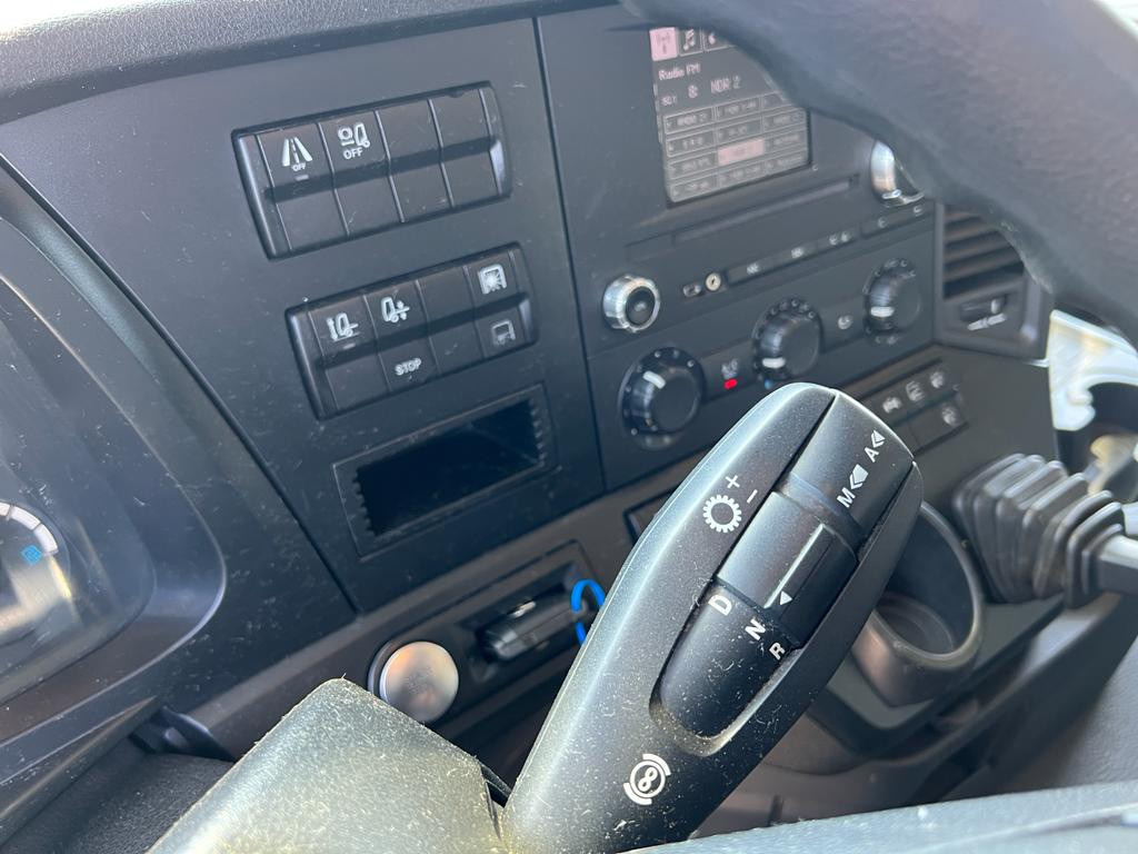 MERCEDES-BENZ Antos 2540 L 6x2 Pritsche LBW Coca Cola, 8,2m Getränke - Kapellbil: bild 3 MERCEDES-BENZ Antos 2540 L 6x2 Pritsche LBW Coca Cola, 8,2m Getränke - Kapellbil: bild 3