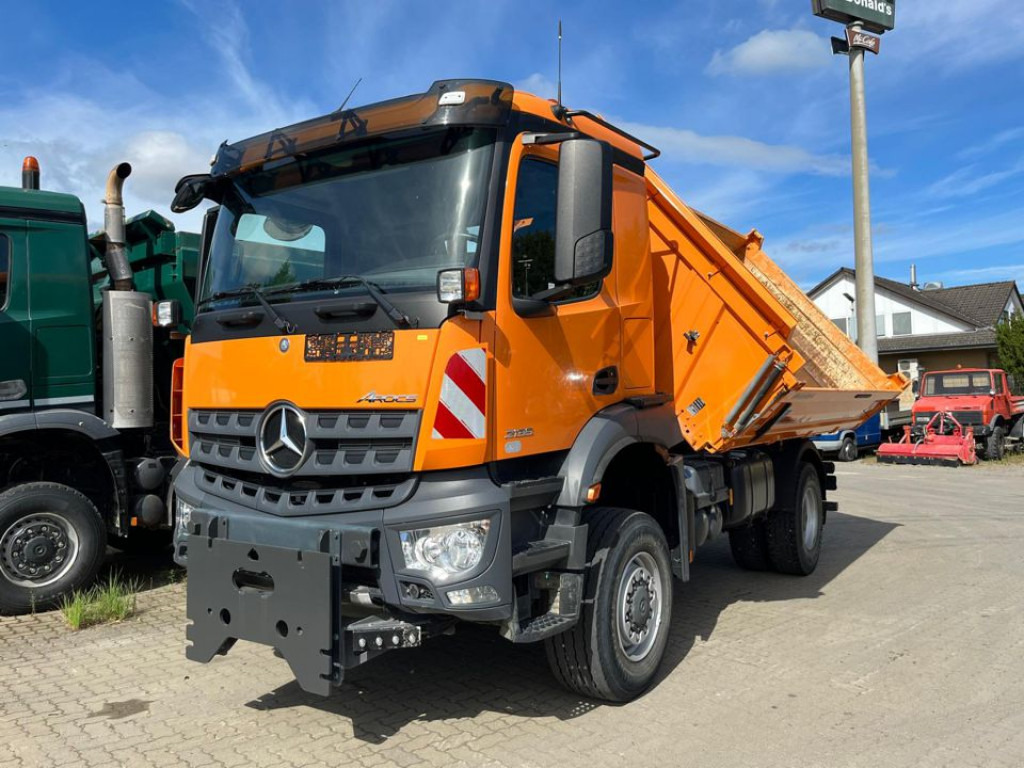 MERCEDES-BENZ Arocs 2135 AK 4x4 2-Achs Allradkipper Kommunalhydr. - Tippbil lastbil: bild 1 MERCEDES-BENZ Arocs 2135 AK 4x4 2-Achs Allradkipper Kommunalhydr. - Tippbil lastbil: bild 1