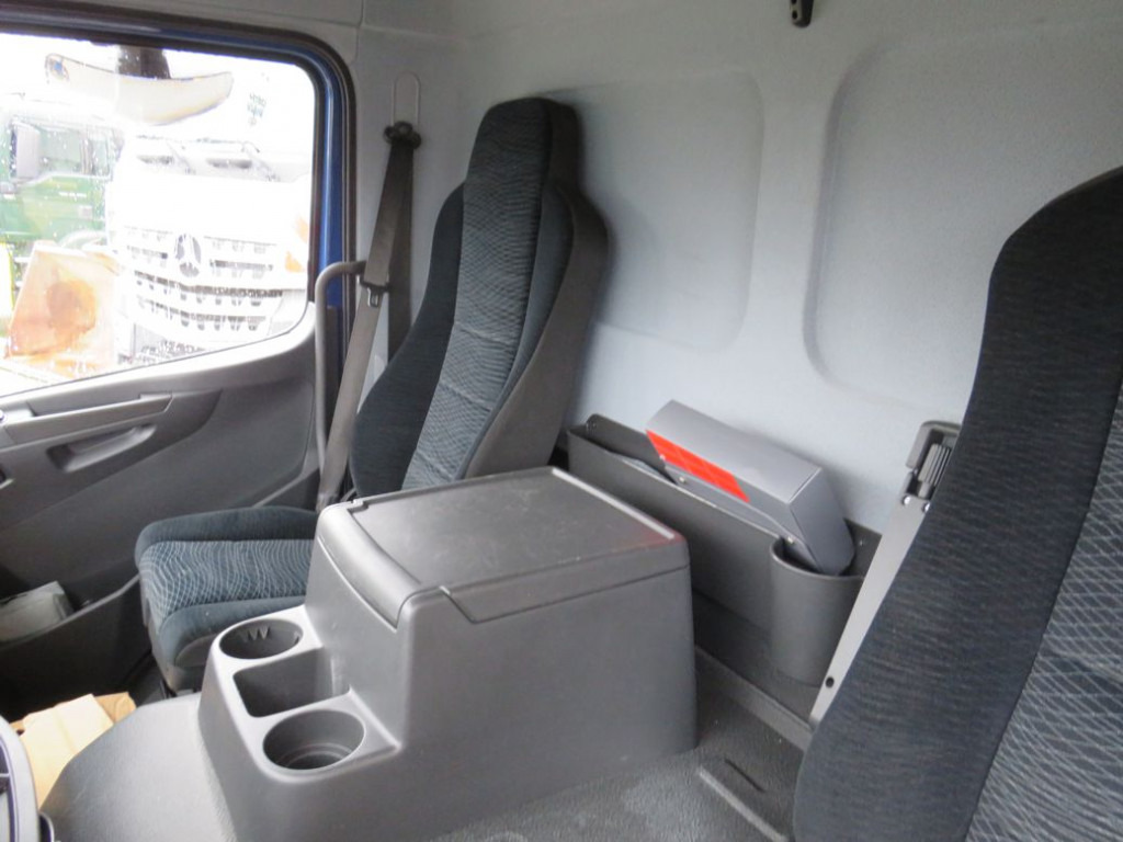 MERCEDES-BENZ Atego 1224 L Pritsche LBW LBW 1.5to - Kapellbil: bild 3 MERCEDES-BENZ Atego 1224 L Pritsche LBW LBW 1.5to - Kapellbil: bild 3