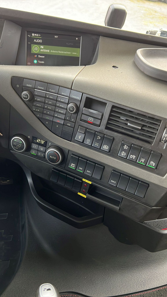 VOLVO (S) Truck FH 500 6x2 Abrollkipper Funkfernbedienung - Lastväxlare lastbil: bild 5 VOLVO (S) Truck FH 500 6x2 Abrollkipper Funkfernbedienung - Lastväxlare lastbil: bild 5