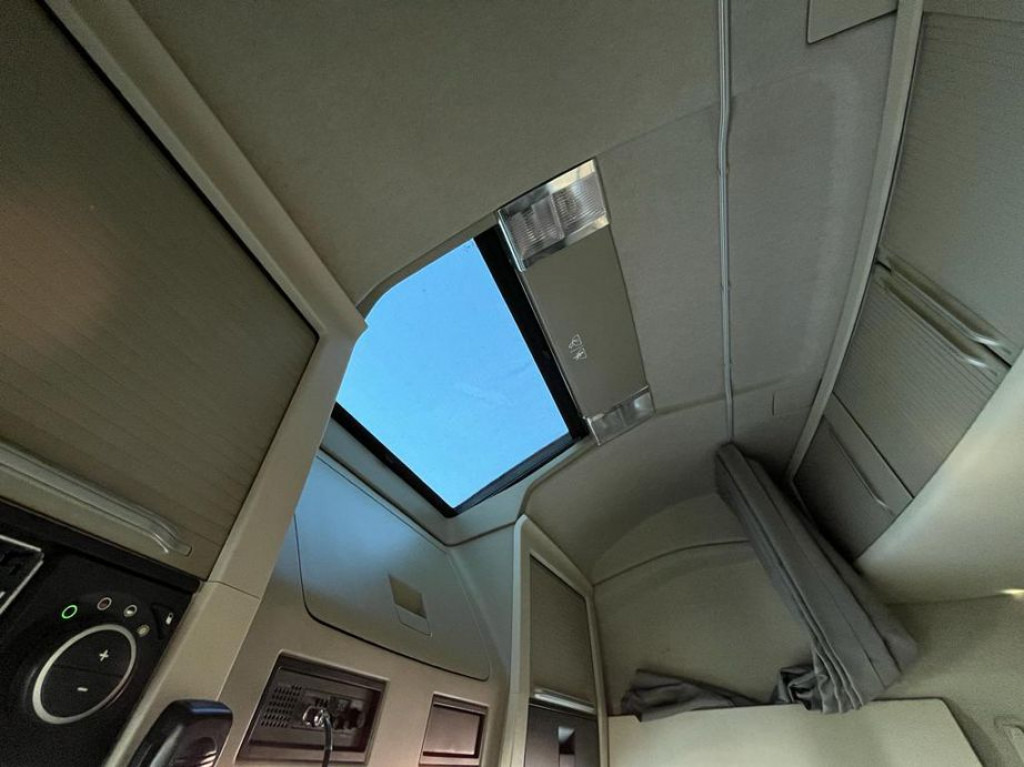 VOLVO (S) Truck FH 500 6x2 Abrollkipper Funkfernbedienung - Lastväxlare lastbil: bild 2 VOLVO (S) Truck FH 500 6x2 Abrollkipper Funkfernbedienung - Lastväxlare lastbil: bild 2