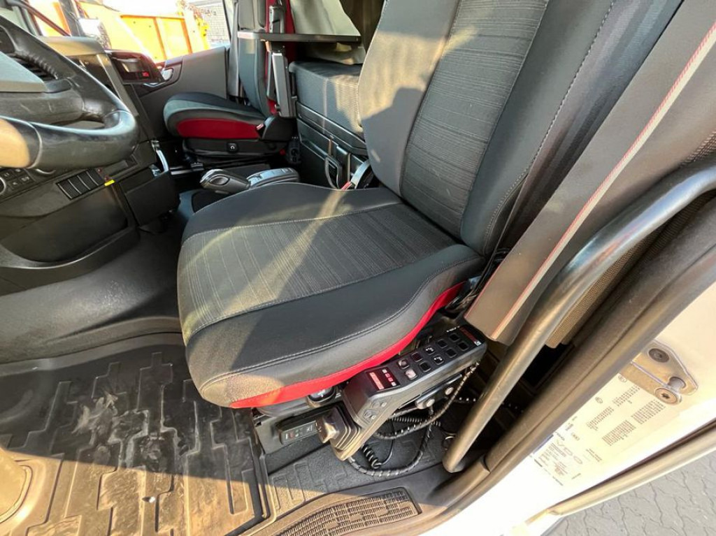 VOLVO (S) Truck FH 500 6x2 Abrollkipper Funkfernbedienung - Lastväxlare lastbil: bild 4 VOLVO (S) Truck FH 500 6x2 Abrollkipper Funkfernbedienung - Lastväxlare lastbil: bild 4