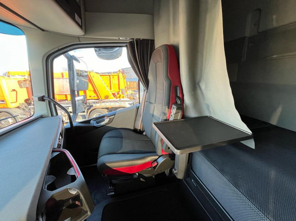 VOLVO (S) Truck FH 500 6x2 Abrollkipper Funkfernbedienung - Lastväxlare lastbil: bild 2 VOLVO (S) Truck FH 500 6x2 Abrollkipper Funkfernbedienung - Lastväxlare lastbil: bild 2