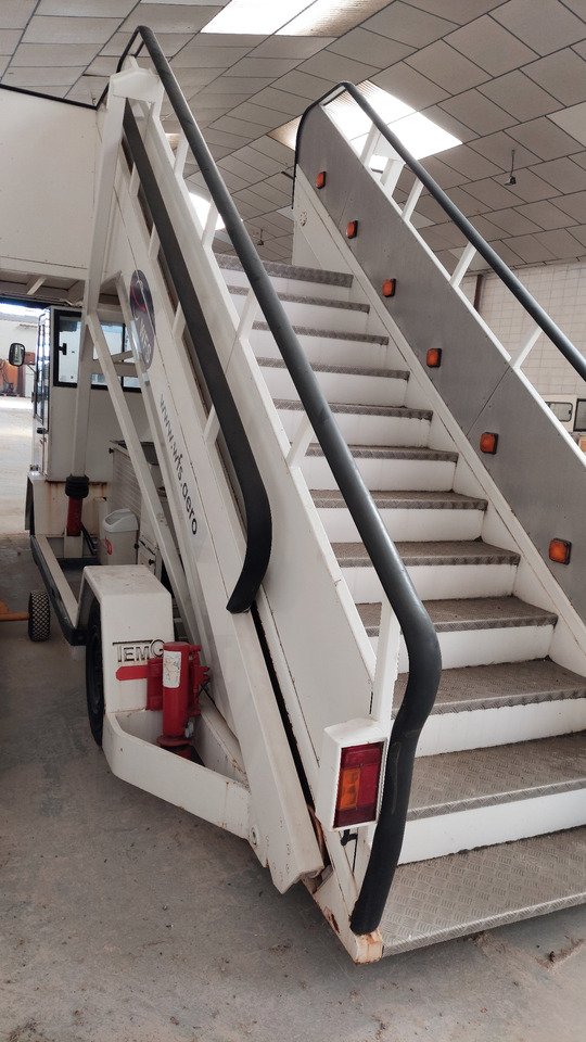 Passagerartrappa TG-2244 TEMG Passenger stairs: bild 8