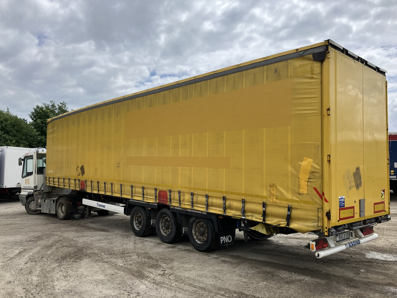 KRONE MEGA CURTAIN - LIFTING ROOF - HUCKEPACK - Kapelltrailer: bild 4 KRONE MEGA CURTAIN - LIFTING ROOF - HUCKEPACK - Kapelltrailer: bild 4