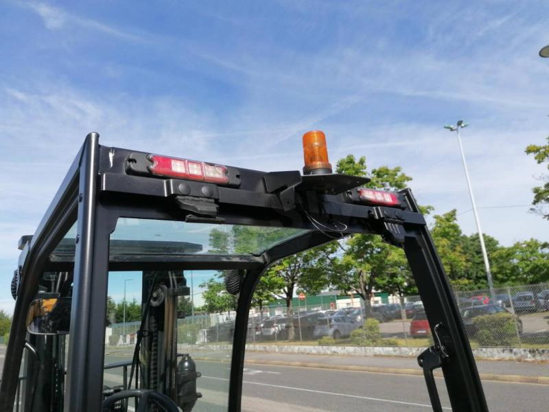 Gasoltruck Caterpillar GP40N: bild 15