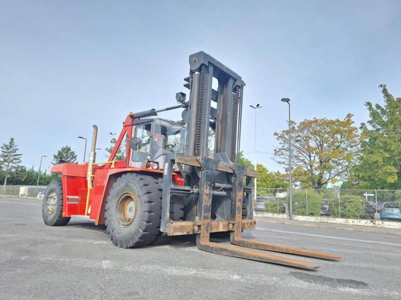 Kalmar DCF370-1200 - Dieseltruck: bild 5 Kalmar DCF370-1200 - Dieseltruck: bild 5
