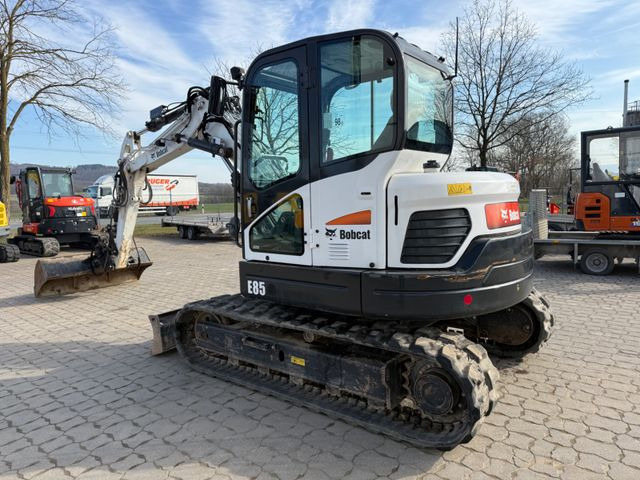 Bobcat E 85, BJ 21/22, 580 BH, hydr. VA, MS08, GLV Bobcat E 85, BJ 21/22, 820 BH, hydr. VA, MS08, GLV - Minigrävmaskin: bild 2 Bobcat E 85, BJ 21/22, 580 BH, hydr. VA, MS08, GLV Bobcat E 85, BJ 21/22, 820 BH, hydr. VA, MS08, GLV - Minigrävmaskin: bild 2