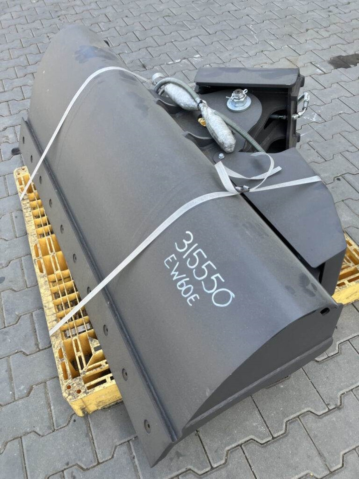 Volvo Böschungslöffel schwenkbar - Festanbau - Grävlastare: bild 3 Volvo Böschungslöffel schwenkbar - Festanbau - Grävlastare: bild 3