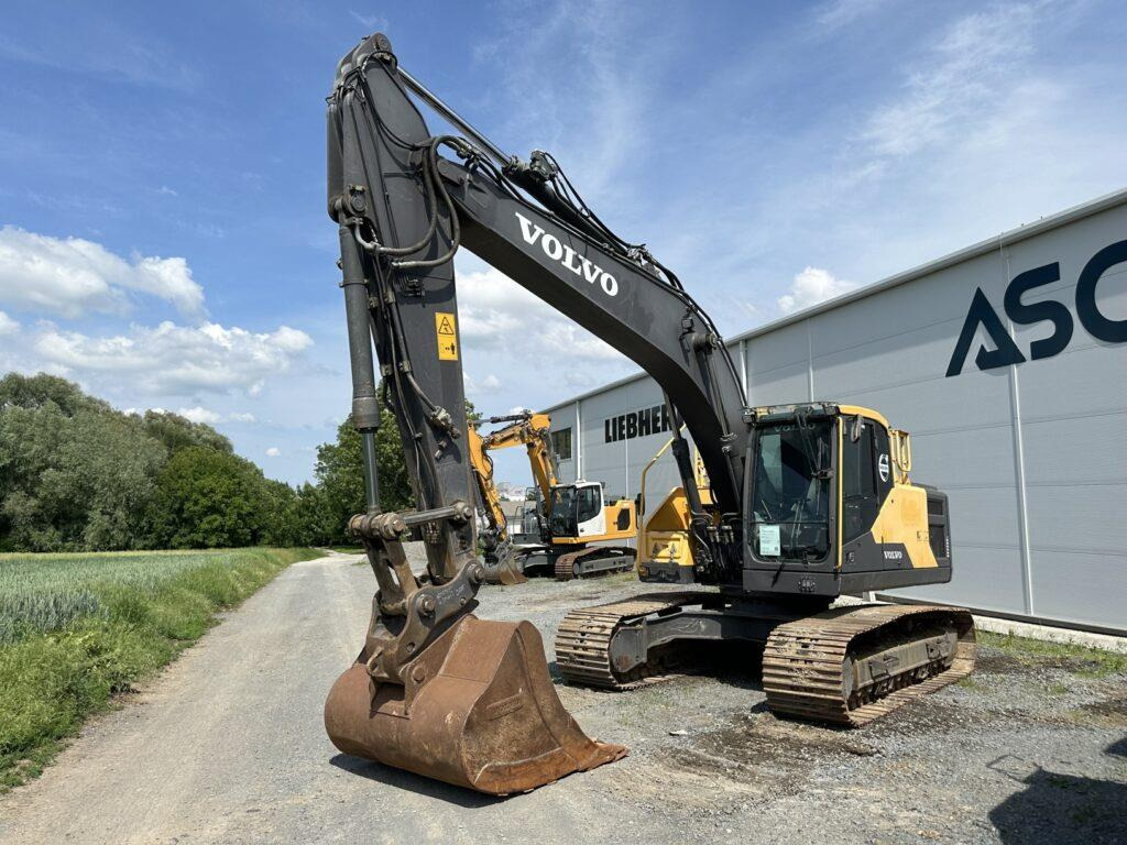 Volvo EC220EL - Bandgrävare: bild 4 Volvo EC220EL - Bandgrävare: bild 4