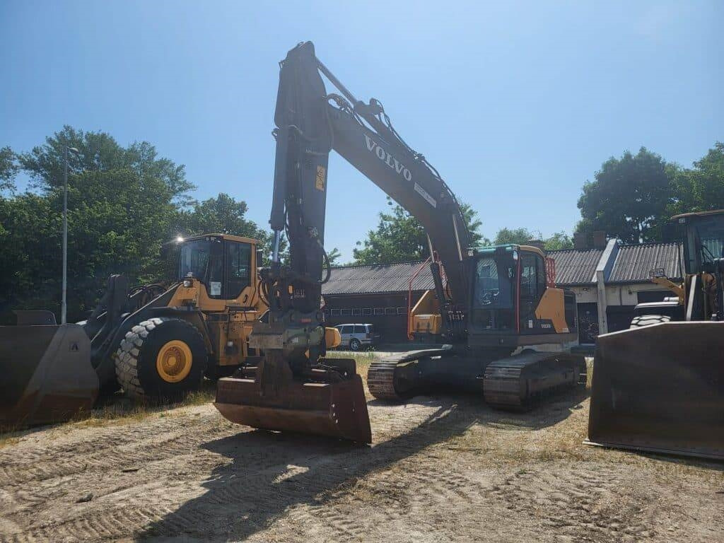 Volvo EC220EL - Bandgrävare: bild 4 Volvo EC220EL - Bandgrävare: bild 4