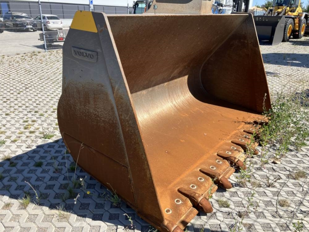 Volvo Schaufel mit Zähnen - Festanbau - Skopa: bild 1 Volvo Schaufel mit Zähnen - Festanbau - Skopa: bild 1
