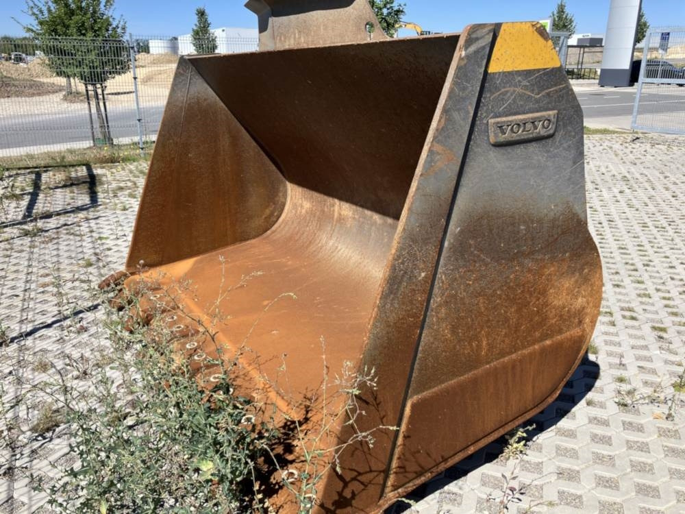 Volvo Schaufel mit Zähnen - Festanbau - Skopa: bild 4 Volvo Schaufel mit Zähnen - Festanbau - Skopa: bild 4