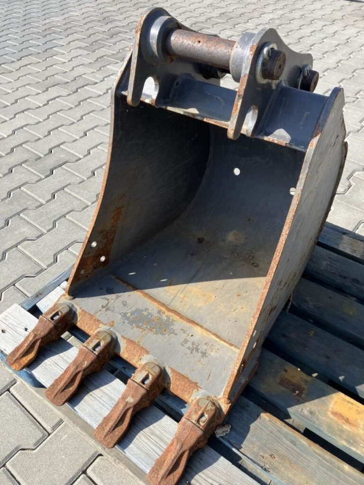 Volvo Tieflöffel mit Zähne - Festanbau - Grävlastare: bild 1 Volvo Tieflöffel mit Zähne - Festanbau - Grävlastare: bild 1