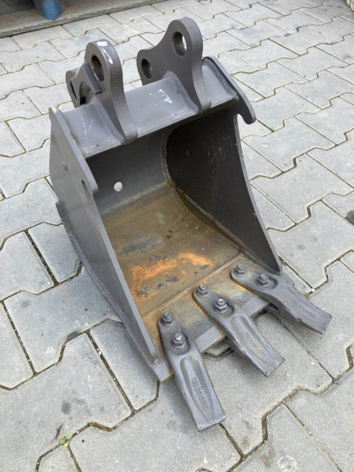 Volvo Tieflöffel mit Zähnen - Festanbau - Grävlastare: bild 1 Volvo Tieflöffel mit Zähnen - Festanbau - Grävlastare: bild 1