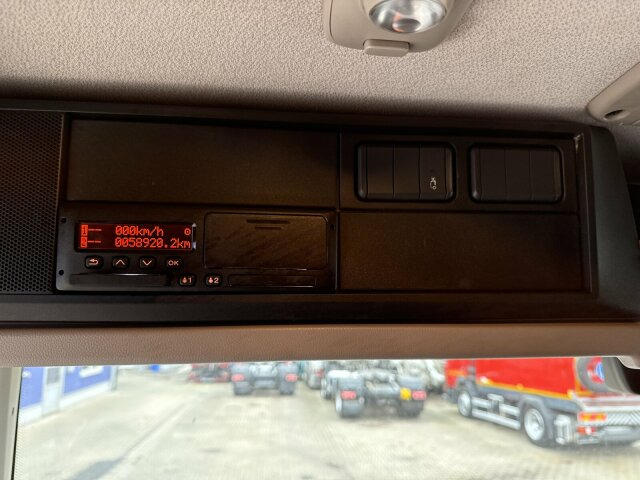 DAF CF 450 FAN 6x2 Pritsche mit Kran HIAB 188 E-6 - Kranbil: bild 4 DAF CF 450 FAN 6x2 Pritsche mit Kran HIAB 188 E-6 - Kranbil: bild 4