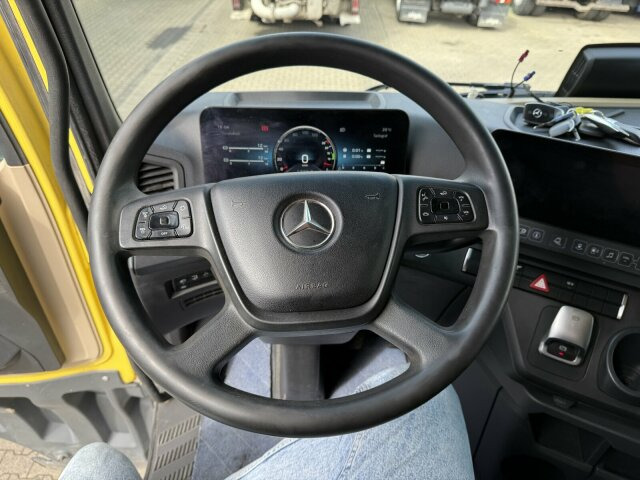 Mercedes-Benz ACTROS 1846 4x4 HAD Eur 6 Kipphydraulik Retarder - Dragbil: bild 5 Mercedes-Benz ACTROS 1846 4x4 HAD Eur 6 Kipphydraulik Retarder - Dragbil: bild 5