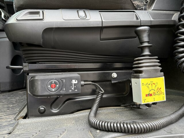 Mercedes-Benz ACTROS 1846 4x4 HAD Eur 6 Kipphydraulik Retarder - Dragbil: bild 5 Mercedes-Benz ACTROS 1846 4x4 HAD Eur 6 Kipphydraulik Retarder - Dragbil: bild 5