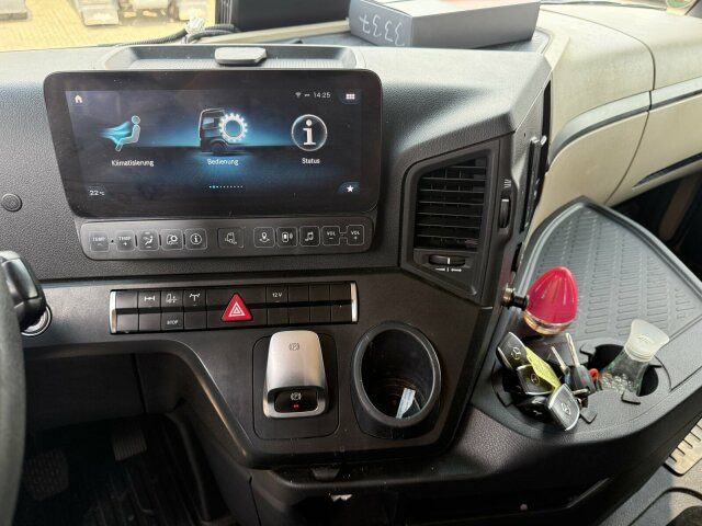 Mercedes-Benz ACTROS 1846 4x4 HAD Eur 6 Kipphydraulik Retarder - Dragbil: bild 3 Mercedes-Benz ACTROS 1846 4x4 HAD Eur 6 Kipphydraulik Retarder - Dragbil: bild 3