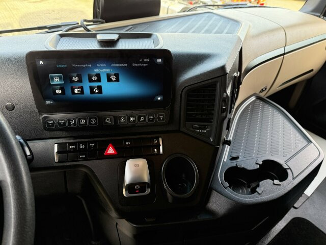 Mercedes-Benz ACTROS 1846 4x4 HAD Euro 6 Kipphydraulik - Dragbil: bild 3 Mercedes-Benz ACTROS 1846 4x4 HAD Euro 6 Kipphydraulik - Dragbil: bild 3