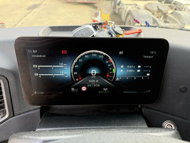 Mercedes-Benz ACTROS 1846 4x4 HAD Euro 6 Kipphydraulik - Dragbil: bild 2 Mercedes-Benz ACTROS 1846 4x4 HAD Euro 6 Kipphydraulik - Dragbil: bild 2