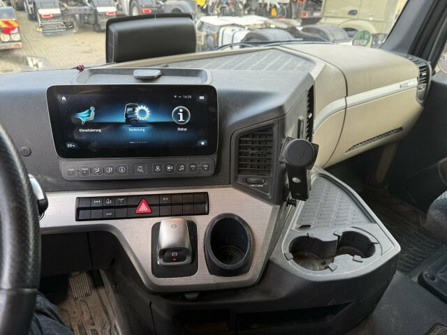 Mercedes-Benz ACTROS 1846 4x4 HAD Euro 6 Kipphydraulik - Dragbil: bild 3 Mercedes-Benz ACTROS 1846 4x4 HAD Euro 6 Kipphydraulik - Dragbil: bild 3