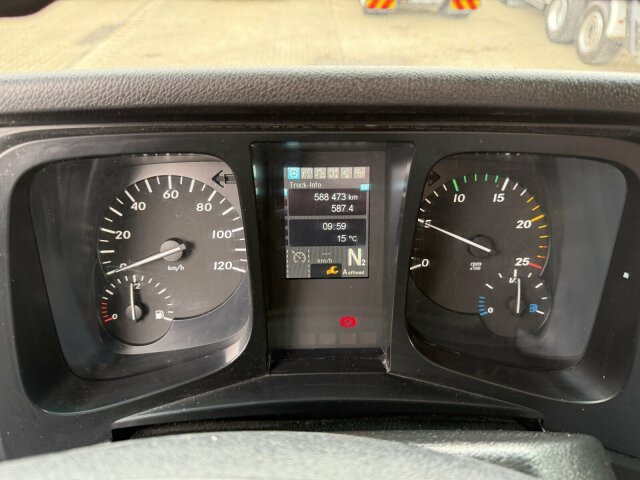 Mercedes-Benz Actros 1843 Sattelzugmaschine 4x2 Kipph. - Dragbil: bild 2 Mercedes-Benz Actros 1843 Sattelzugmaschine 4x2 Kipph. - Dragbil: bild 2