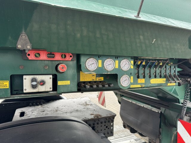 Faymonville STBZ-6VA Tieflader 4+2 Achse + Schwerlast *83 T - Låg lastare semitrailer: bild 2 Faymonville STBZ-6VA Tieflader 4+2 Achse + Schwerlast *83 T - Låg lastare semitrailer: bild 2