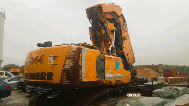 Liebherr R944C T Kettenbagger 43 Ton Tunnel 9.900 h - Bandgrävare: bild 4 Liebherr R944C T Kettenbagger 43 Ton Tunnel 9.900 h - Bandgrävare: bild 4