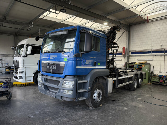 MAN TGS 26.320 6x2 Abrollkipper + Kran HIAB 166 E-5 - Lastväxlare lastbil, Kranbil: bild 1 MAN TGS 26.320 6x2 Abrollkipper + Kran HIAB 166 E-5 - Lastväxlare lastbil, Kranbil: bild 1