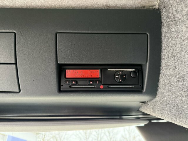 MAN TGS 35.360 8X4 BB Dachdecker Kran bis 52 m - Kranbil: bild 3 MAN TGS 35.360 8X4 BB Dachdecker Kran bis 52 m - Kranbil: bild 3