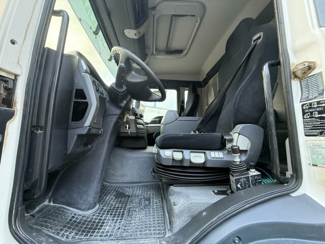 MAN TGS 35.440 DSK 8x4 Meiller Kipper Bordmatik - Tippbil lastbil: bild 5 MAN TGS 35.440 DSK 8x4 Meiller Kipper Bordmatik - Tippbil lastbil: bild 5