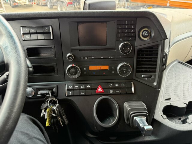 Mercedes-Benz ACTROS 2545 6x2 Pritsche Kran Palfinger PK20001K - Kranbil: bild 4 Mercedes-Benz ACTROS 2545 6x2 Pritsche Kran Palfinger PK20001K - Kranbil: bild 4