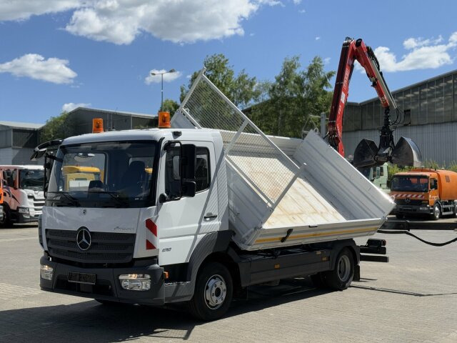 Mercedes-Benz ATEGO 818 4x2 Euro 6 Kipper Kran FASSI F65B.0.22 - Transportbil med tippflak: bild 4 Mercedes-Benz ATEGO 818 4x2 Euro 6 Kipper Kran FASSI F65B.0.22 - Transportbil med tippflak: bild 4