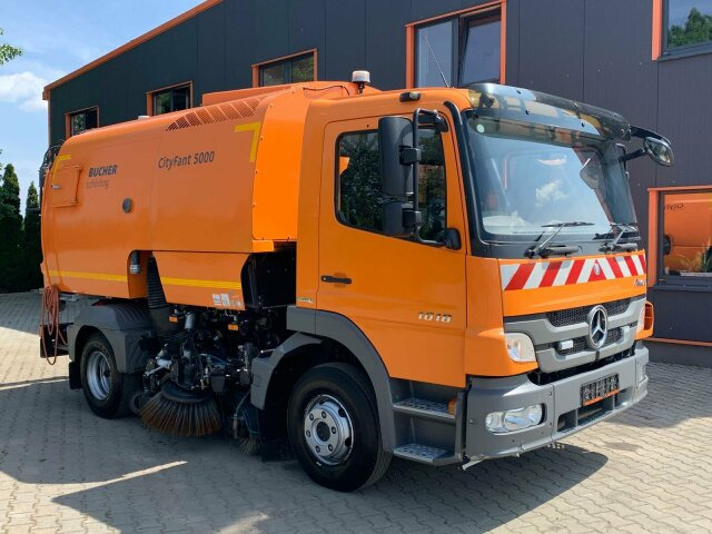 Mercedes-Benz Atego Kehrmaschine BUCHER CITYFANT 5000 - Sopmaskin: bild 1 Mercedes-Benz Atego Kehrmaschine BUCHER CITYFANT 5000 - Sopmaskin: bild 1