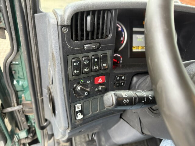 Scania R560 6x4 Holztransport Kran LOGLIFT HIAB 140S79R - Timmerbil, Kranbil: bild 3 Scania R560 6x4 Holztransport Kran LOGLIFT HIAB 140S79R - Timmerbil, Kranbil: bild 3