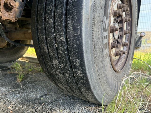 Schmitz Cargobull Gotha AFG 18 Baustoffanhänger 2 Achse - Flaksläp: bild 4 Schmitz Cargobull Gotha AFG 18 Baustoffanhänger 2 Achse - Flaksläp: bild 4