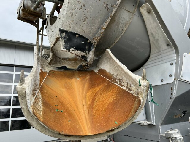 Schwing Stetter Betonmischer Auflieger 10 m³ - Betongtrailer: bild 3 Schwing Stetter Betonmischer Auflieger 10 m³ - Betongtrailer: bild 3