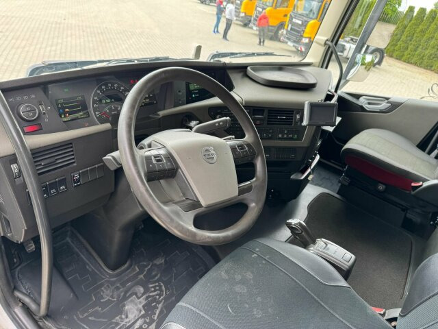 Volvo FH 540 6x2 Abrollkipper MEILLER RK 26.67 - Lastväxlare lastbil: bild 2 Volvo FH 540 6x2 Abrollkipper MEILLER RK 26.67 - Lastväxlare lastbil: bild 2