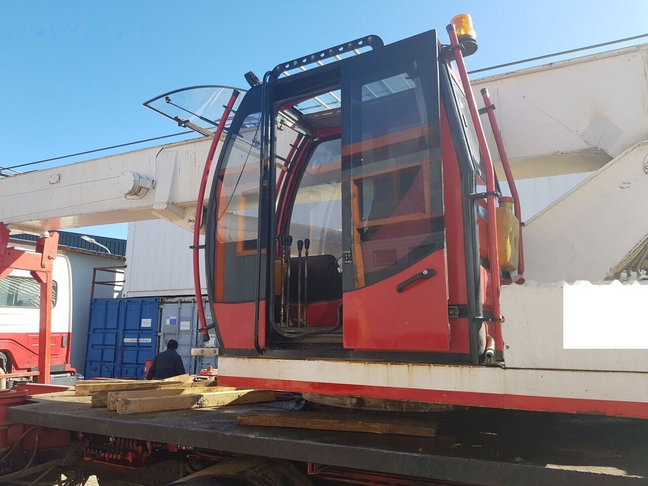 Mercedes-Benz UMT - Mobilkran: bild 2 Mercedes-Benz UMT - Mobilkran: bild 2