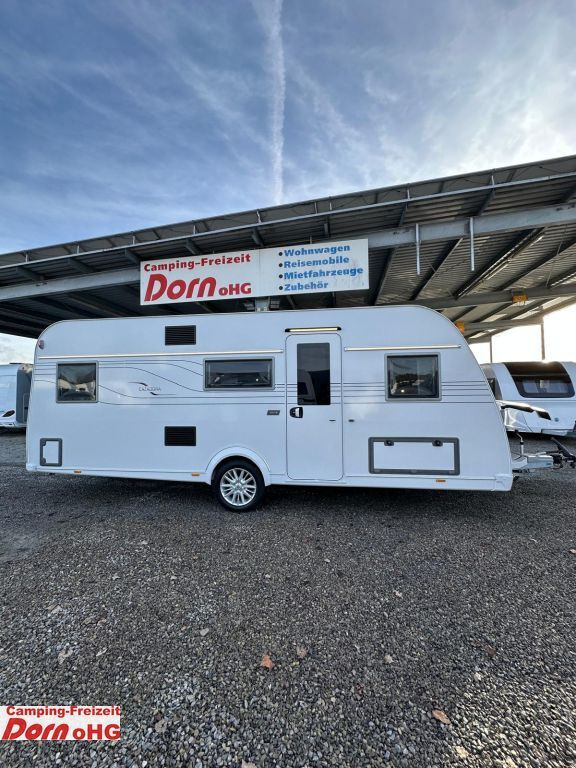 Tabbert Cazadora 550 DMK 2,5 ehem. Messefahrzeug Tabbert Cazadora 550 DMK 2,5 ehem. Messefahrzeug - Husvagn: bild 1 Tabbert Cazadora 550 DMK 2,5 ehem. Messefahrzeug Tabbert Cazadora 550 DMK 2,5 ehem. Messefahrzeug - Husvagn: bild 1