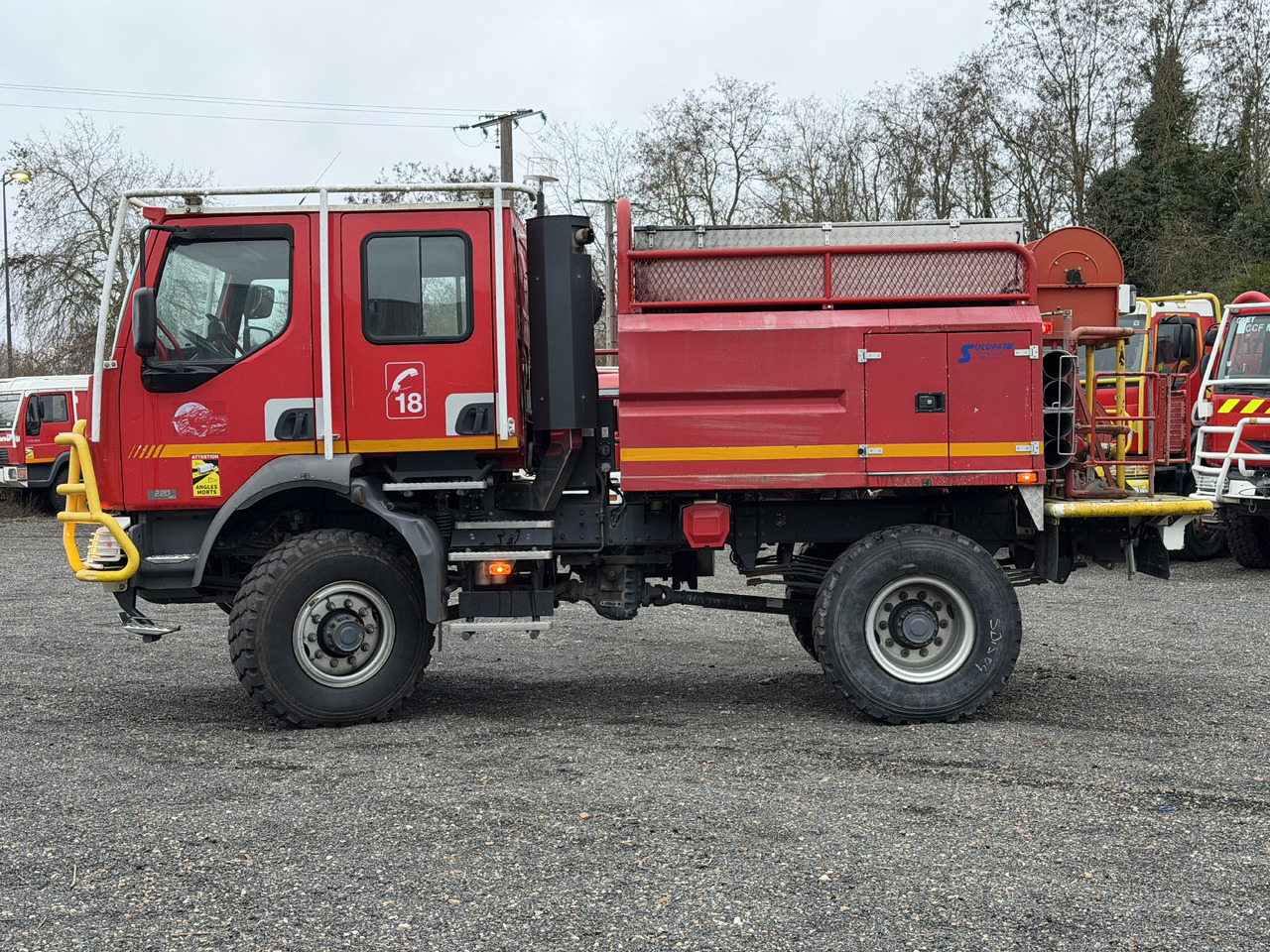 RENAULT Midlum - Lastbil: bild 2 RENAULT Midlum - Lastbil: bild 2