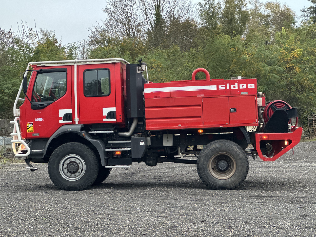 RENAULT Midlum 220 4x4 - Släck/ Räddningsvagn: bild 3 RENAULT Midlum 220 4x4 - Släck/ Räddningsvagn: bild 3