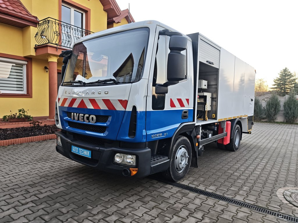 IVECO Eurocargo + IRIDE BIN WASHER CLEANER RHodέla Containerreiniger - Sopbil: bild 1 IVECO Eurocargo + IRIDE BIN WASHER CLEANER RHodέla Containerreiniger - Sopbil: bild 1