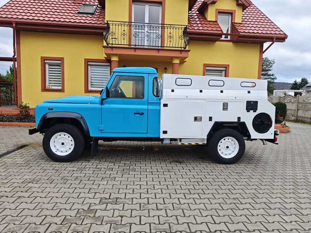 Land Rover Defender 130 RIVARD Premium - Sugbil: bild 3 Land Rover Defender 130 RIVARD Premium - Sugbil: bild 3