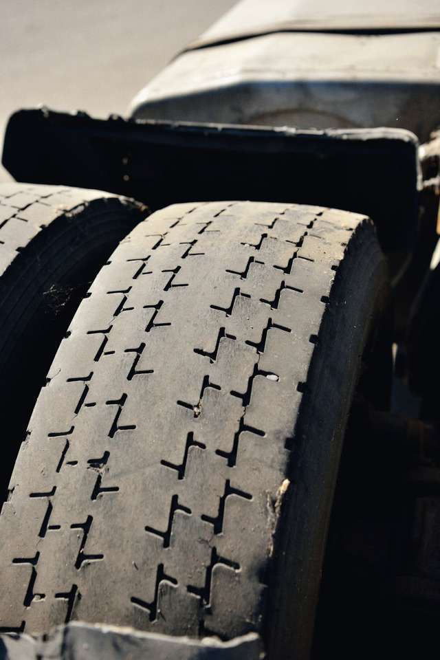 Dragbil RENAULT Magnum 440: bild 11