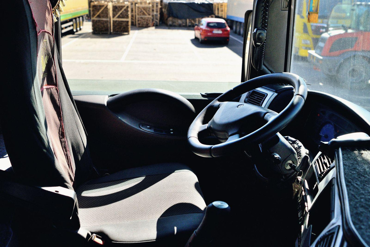 Dragbil RENAULT Magnum 440: bild 19