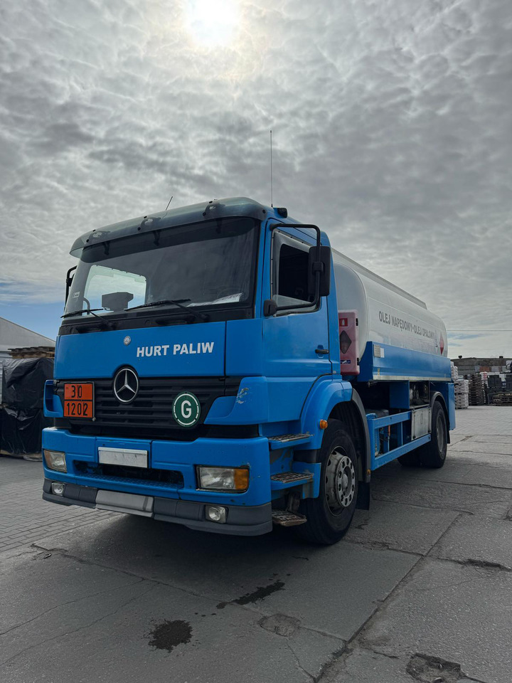 MERCEDES-BENZ Atego 1828 - Tankbil: bild 3 MERCEDES-BENZ Atego 1828 - Tankbil: bild 3