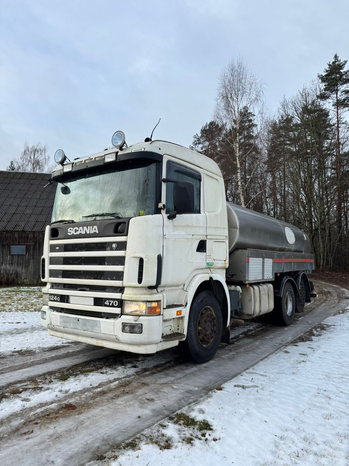 SCANIA G124.470 - Tankbil: bild 2 SCANIA G124.470 - Tankbil: bild 2